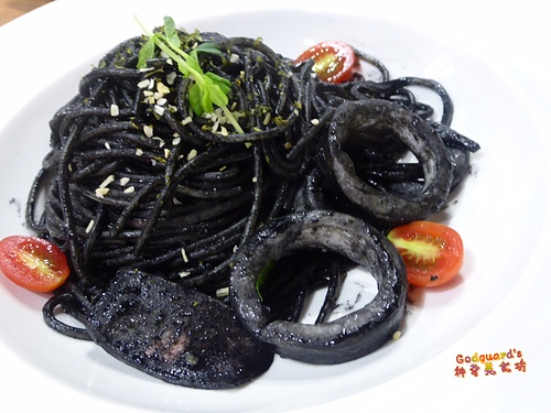 (體驗)[五股]優秀主餐、美味甜點!!!CP高的義式料理~ stove義式鄉村義大利麵