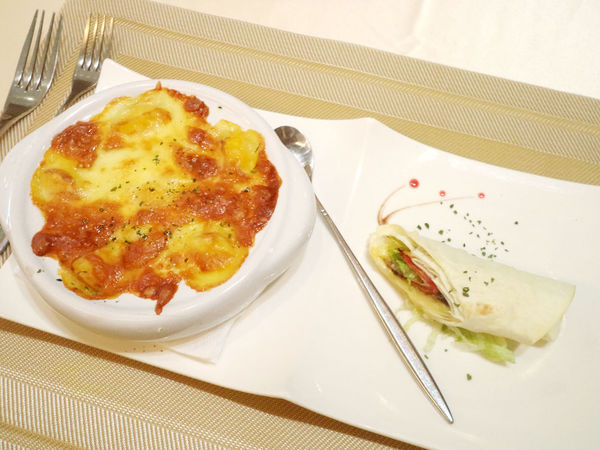 品盛悅素軒-蔬食素食 精緻創意蔬食也能優雅品味!!