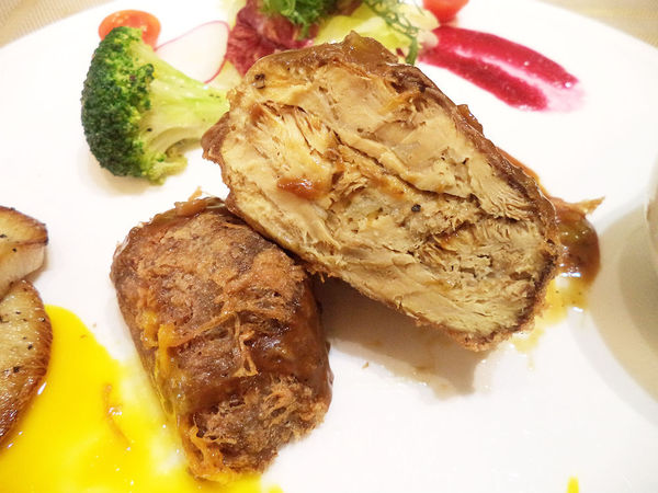 品盛悅素軒-蔬食素食 精緻創意蔬食也能優雅品味!!