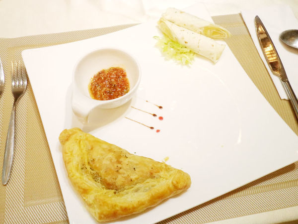 品盛悅素軒-蔬食素食 精緻創意蔬食也能優雅品味!!