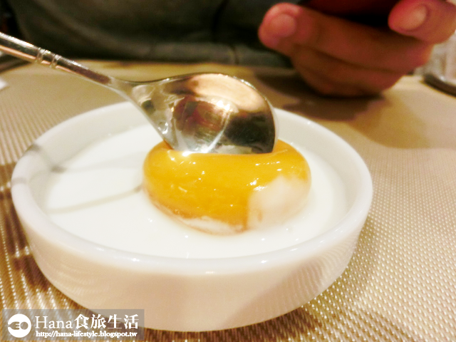 【台北市中山區】品盛悅素軒 | 精緻創意蔬食 猴菇排酥炸外皮飄香內多汁 石鍋拌飯辣夠味 氣氛好適合聚餐