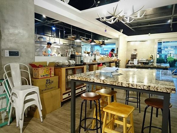 18222007_1491662594198758_8137804468050534495_n