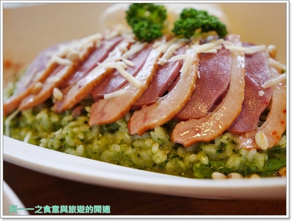 Pa Pa Rice 義大利燉飯專賣店：捷運忠孝敦化站美食 Pa Pa Rice 義大利燉飯專賣店～誘人水波蛋燉飯，吃得到愛的料理