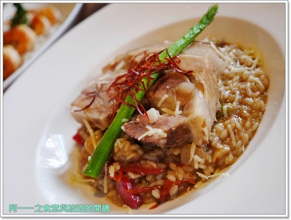 Pa Pa Rice 義大利燉飯專賣店：捷運忠孝敦化站美食 Pa Pa Rice 義大利燉飯專賣店～誘人水波蛋燉飯，吃得到愛的料理