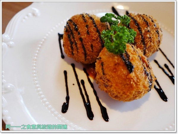 Pa Pa Rice 義大利燉飯專賣店：捷運忠孝敦化站美食 Pa Pa Rice 義大利燉飯專賣店～誘人水波蛋燉飯，吃得到愛的料理