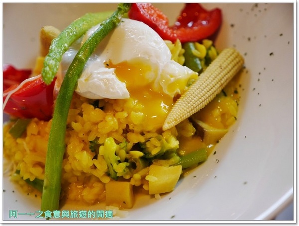 Pa Pa Rice 義大利燉飯專賣店：捷運忠孝敦化站美食 Pa Pa Rice 義大利燉飯專賣店～誘人水波蛋燉飯，吃得到愛的料理