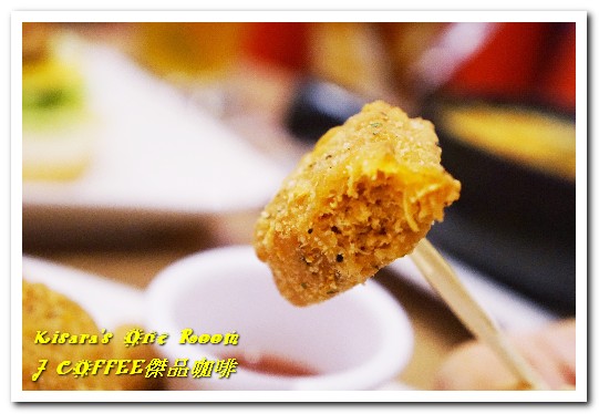 J Coffee 傑品咖啡:台中火車站素食.適合等車,更可玩DIY的特色咖啡館──J COFFEE傑品咖啡