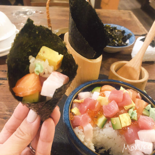 < 港町十三番地-梅川店 > 日式燒烤,串燒,生魚片 ,丼飯 , 鍋物 / 台中平價日式料理推薦 2020.02.17