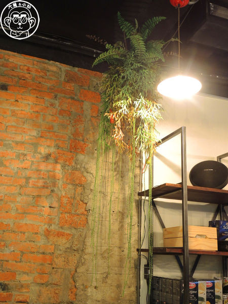 Halla:呷飽祙【新北板橋・Halla】工業風的義式餐廳 Halla:呷飽祙【新北板橋・Halla】工業風的義式餐廳