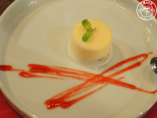 Halla:呷飽祙【新北板橋・Halla】工業風的義式餐廳 Halla:呷飽祙【新北板橋・Halla】工業風的義式餐廳