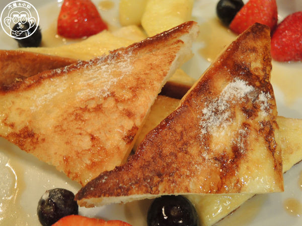 Halla:呷飽祙【新北板橋・Halla】工業風的義式餐廳 Halla:呷飽祙【新北板橋・Halla】工業風的義式餐廳