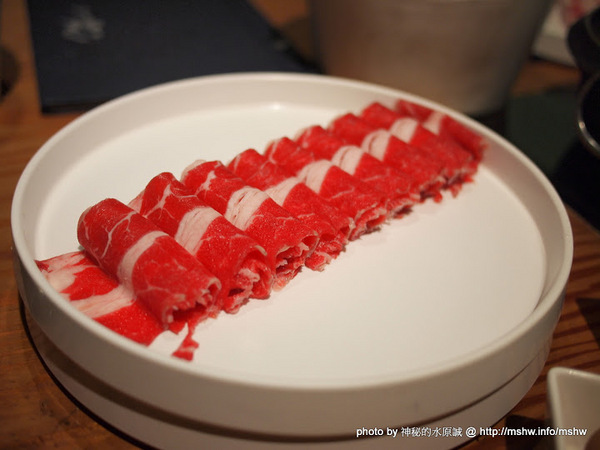 八錢鍋物:【食記】輕井澤旗下~滿足你對不同火鍋種類的需求 @ 台中南屯-八錢鍋物料理 八錢鍋物:【食記】輕井澤旗下~滿足你對不同火鍋種類的需求 @ 台中南屯-八錢鍋物料理