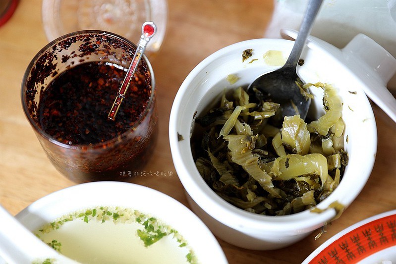 大佳牛雜湯清甜湯頭蘿蔔牛肉軟嫩內湖必吃牛肉麵推薦37