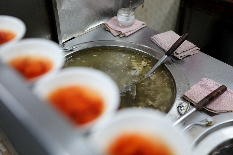 大佳牛雜湯清甜湯頭蘿蔔牛肉軟嫩內湖必吃牛肉麵推薦03