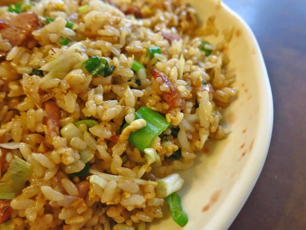 【台北美食】阿仁炒飯-粒粒分明網路評價極高的炒飯店