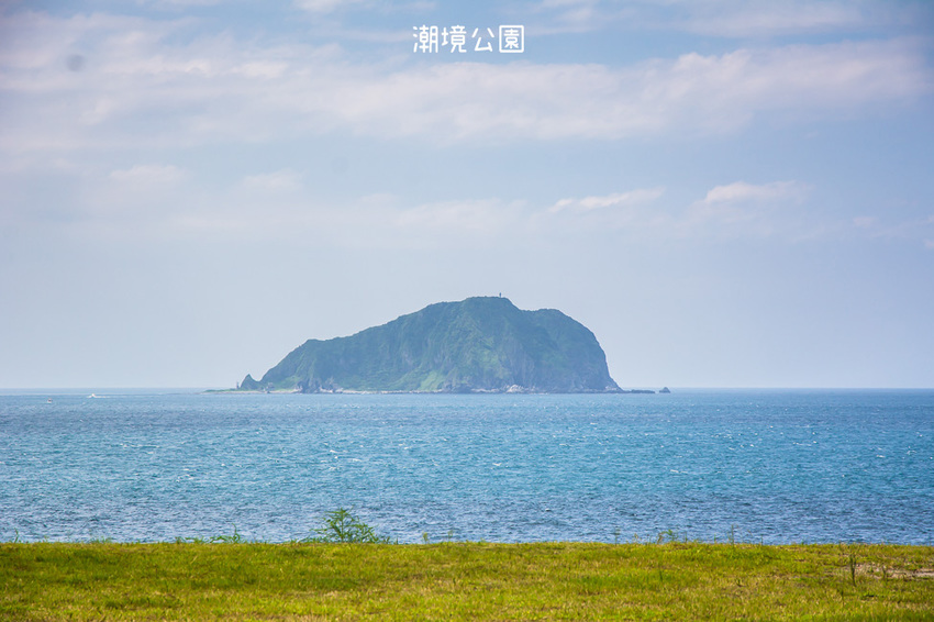 ｜基隆景點｜潮境公園，搭乘哈利波特遺留的魔法掃把眺望基隆嶼，欣賞海天一線的無敵海景 - 阿婷的旅行札記。
