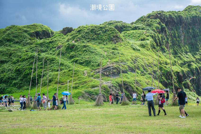 ｜基隆景點｜潮境公園，搭乘哈利波特遺留的魔法掃把眺望基隆嶼，欣賞海天一線的無敵海景 - 阿婷的旅行札記。