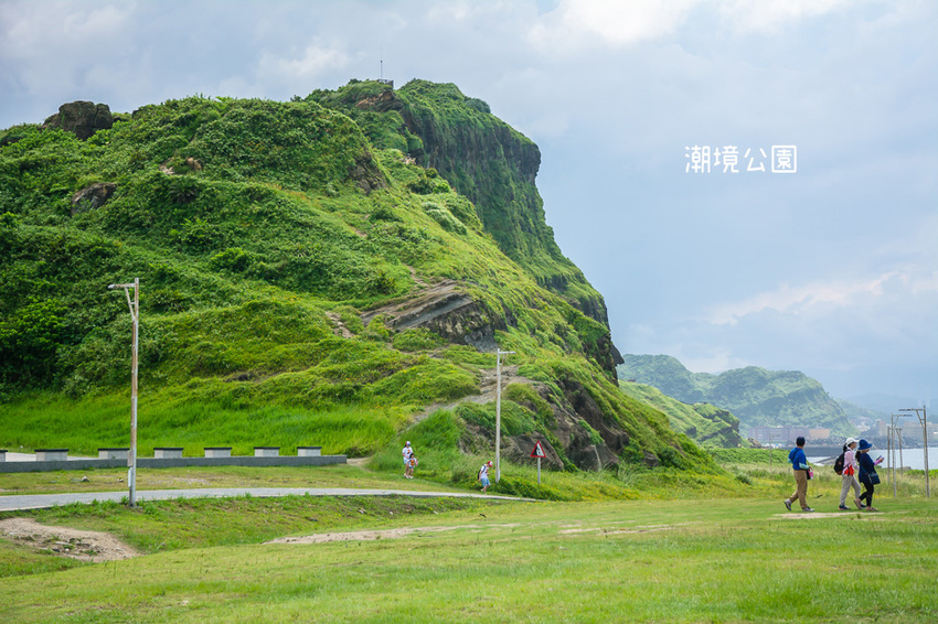 ｜基隆景點｜潮境公園，搭乘哈利波特遺留的魔法掃把眺望基隆嶼，欣賞海天一線的無敵海景 - 阿婷的旅行札記。