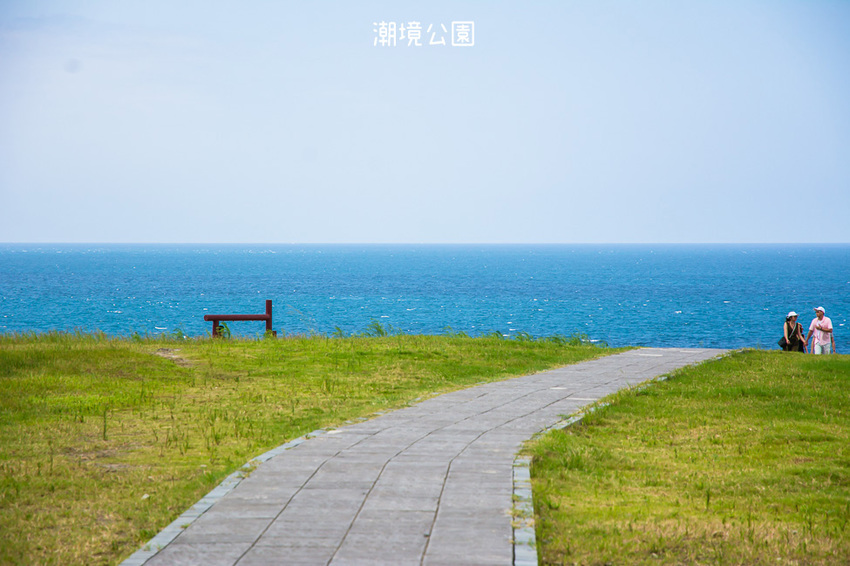 ｜基隆景點｜潮境公園，搭乘哈利波特遺留的魔法掃把眺望基隆嶼，欣賞海天一線的無敵海景 - 阿婷的旅行札記。