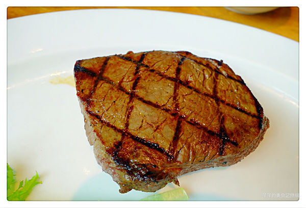 【台北美食】TEXAS 德州鮮切牛排 ~ 適合聚餐的美式餐廳❤️微風松高/信義區 - 捷運市政府站