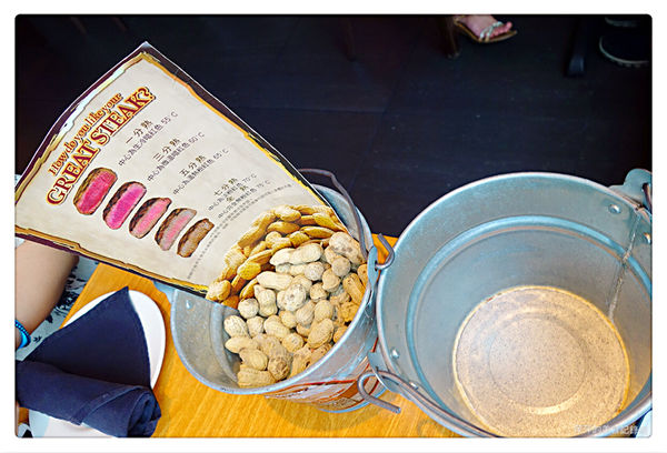 【台北美食】TEXAS 德州鮮切牛排 ~ 適合聚餐的美式餐廳❤️微風松高/信義區 - 捷運市政府站