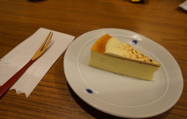 伊勢路勝勢日式豬排：伊勢路勝勢 ♥日式豬排 ♥巨大老虎蝦 ♥微風松高