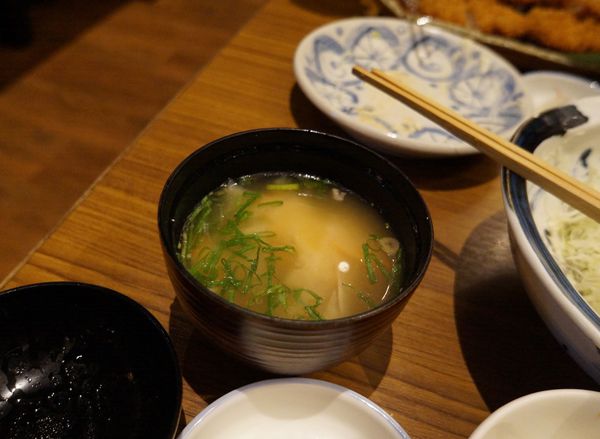 伊勢路勝勢日式豬排：伊勢路勝勢 ♥日式豬排 ♥巨大老虎蝦 ♥微風松高