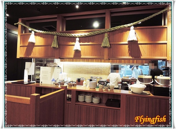 伊勢路勝勢日式豬排：✜ 服務好、餐點優,讓人失心瘋回訪滴超人氣日系豬排排隊名店-「伊勢路日式勝勢豬排」(*￣︶￣*)