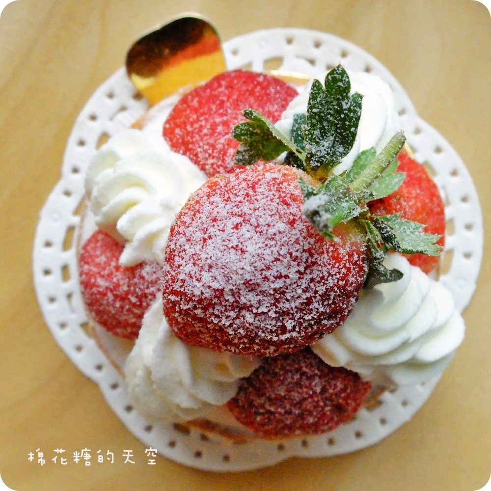 00草莓塔.JPG 00草莓塔.JPG