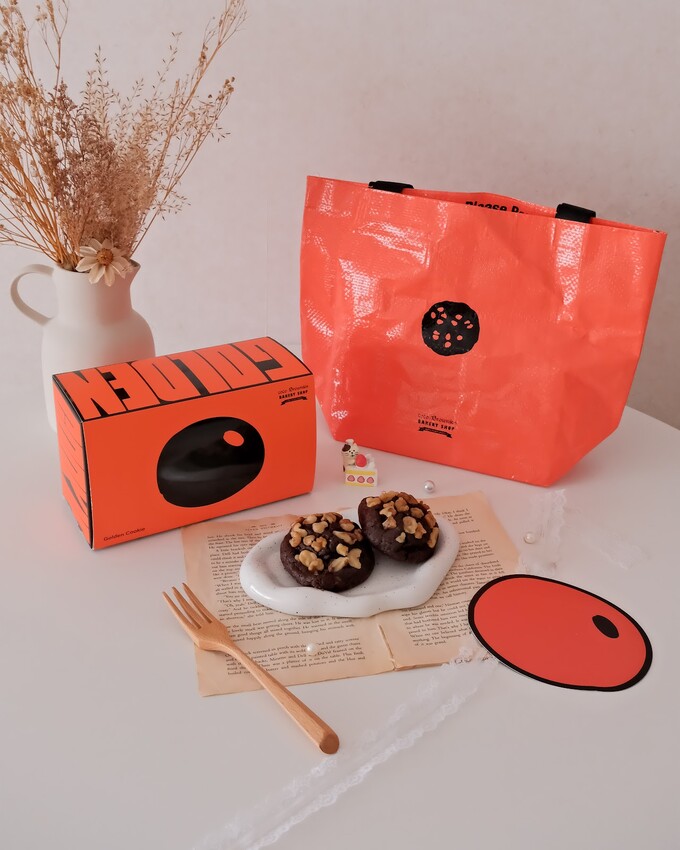 【中秋禮盒推薦】 coco.Brownies黑金流沙軟餅乾禮 【中秋禮盒推薦】 coco.Brownies黑金流沙軟餅乾禮
