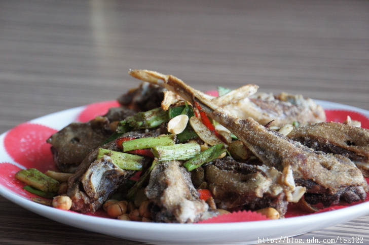 台中大坑美食--阿禧師古早味懷舊餐館甘蔗鵝、招牌老菜脯鵝