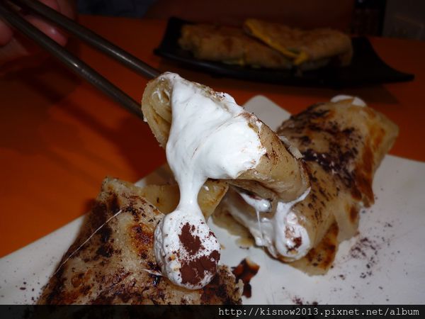 捲餅咬鹿：捲餅咬鹿,我咬捲餅--捲餅咬鹿早午餐店体驗心得