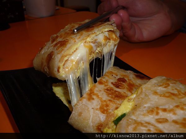 捲餅咬鹿：捲餅咬鹿,我咬捲餅--捲餅咬鹿早午餐店体驗心得