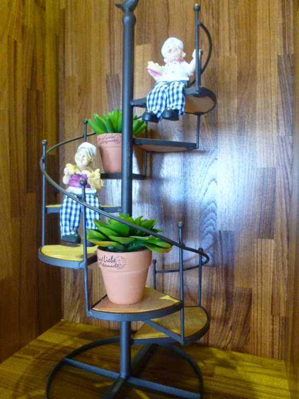 【苗栗頭份】11/1重新開幕，可喝下午茶的複合式麵包店－貝克里