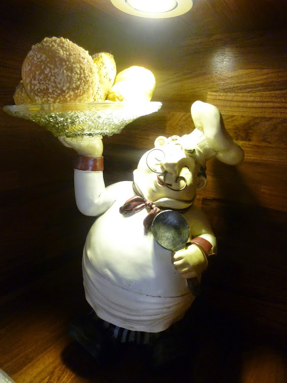 【苗栗頭份】11/1重新開幕，可喝下午茶的複合式麵包店－貝克里