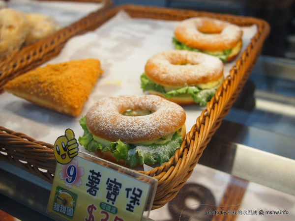 Siang Ning Beike Lemon Donuts 香檸貝克甜甜圈專賣店:【食記】台中Siang Ning Beike Lemon Donuts 香檸貝克甜甜圈專賣店@南屯萬和宮 : 用料實在,口味多元,鹹甜任君選擇! Siang Ning Beike Lemon Donuts 香檸貝克甜甜圈專賣店:【食記】台中Siang Ning Beike Lemon Donuts 香檸貝克甜甜圈專賣店@南屯萬和宮 : 用料實在,口味多元,鹹甜任君選擇!