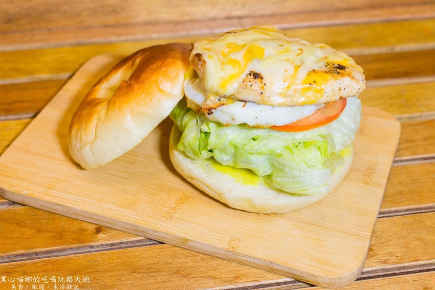 高雄苓雅︱Bodis手作三明治　平價、豐盛、美味、健康，明媚的早晨，吃得這麼飽足是理所當然的！！