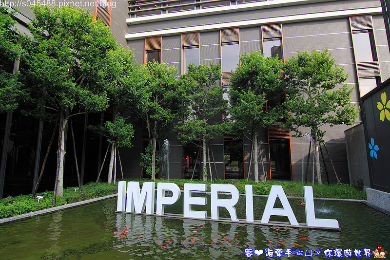 【雲林▍住宿】御品王朝旅店♥打破飯店小而巧的刻板印象，超大空間的雙人房好舒適