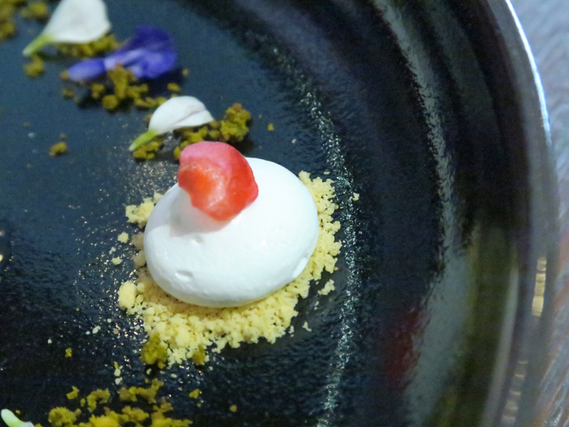 台北市東區：A community 餐酒館《時尚混搭異國創意料理》