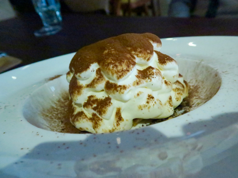 台北市東區：A community 餐酒館《時尚混搭異國創意料理》