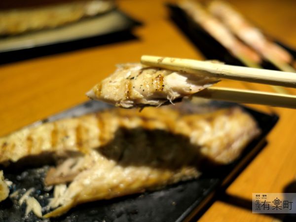 【台北中山美食】柒串燒屋：超便宜銅板價美味串燒，上班族最愛小酌好地點，平價串燒宵夜聚餐推薦，外帶內用都適合