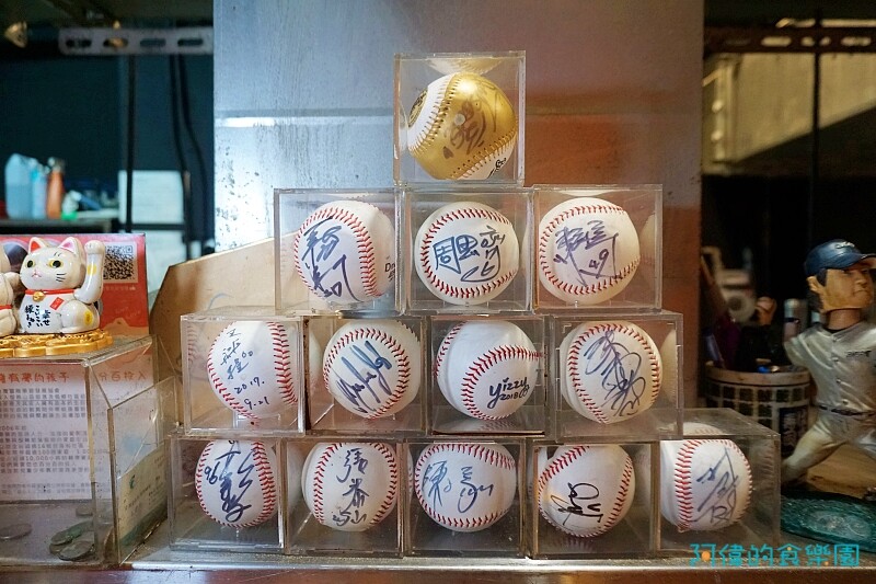 【善導寺站】柒串燒-十年老字號串燒居酒屋4.6星好評,一支串燒12元起,和風焦糖、經點椒鹽、德州風味三種調