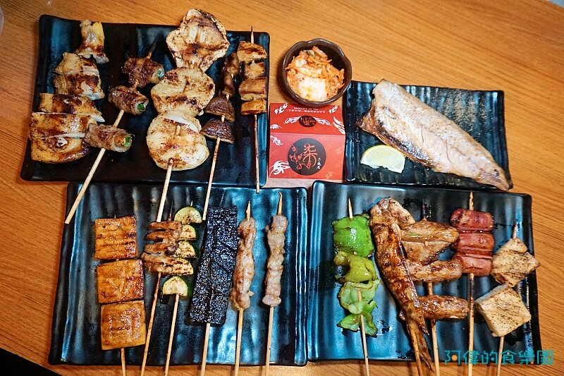 【善導寺站】柒串燒-十年老字號串燒居酒屋4.6星好評,一支串燒12元起,和風焦糖、經點椒鹽、德州風味三種調