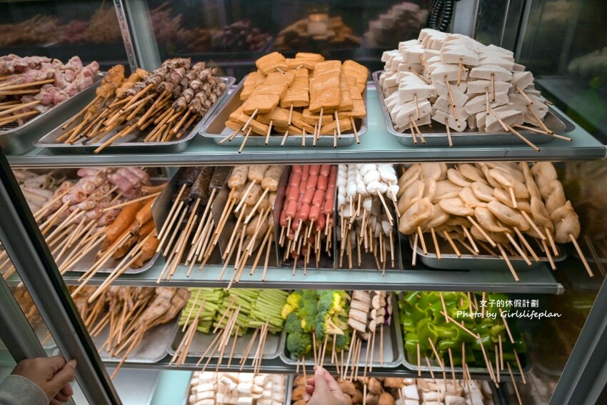 秘醬串燒19元起想吃什麼隨意拿，超高優質平價居酒屋