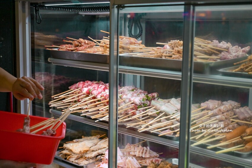 秘醬串燒19元起想吃什麼隨意拿，超高優質平價居酒屋