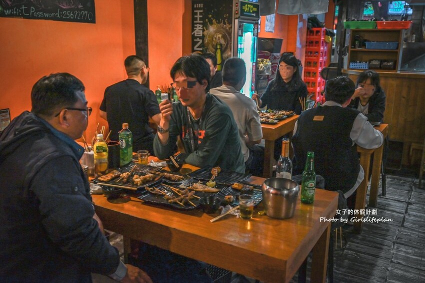 秘醬串燒19元起想吃什麼隨意拿，超高優質平價居酒屋