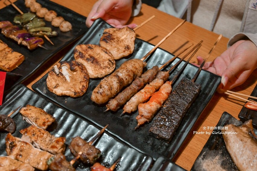 秘醬串燒19元起想吃什麼隨意拿，超高優質平價居酒屋