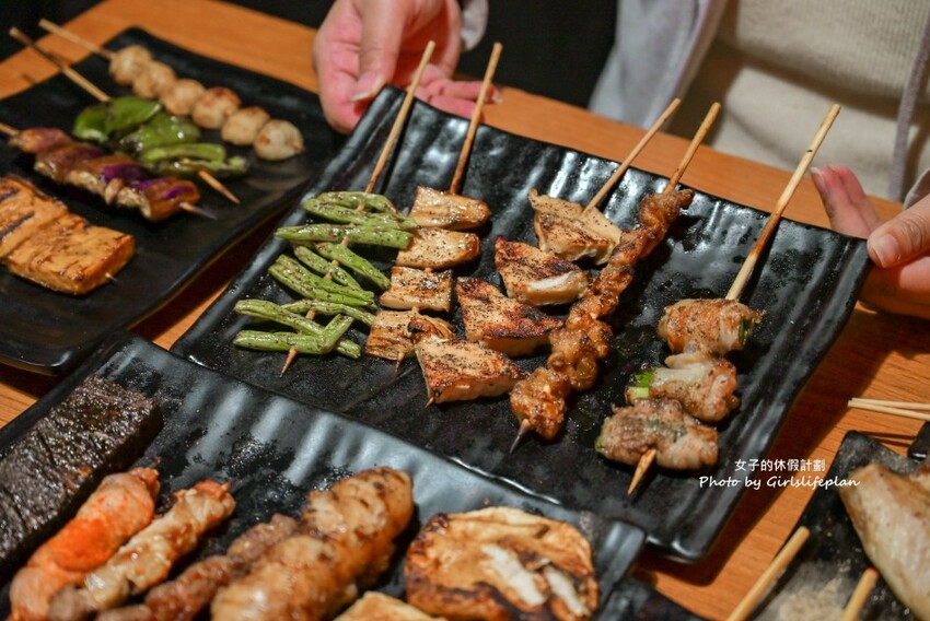 秘醬串燒19元起想吃什麼隨意拿，超高優質平價居酒屋