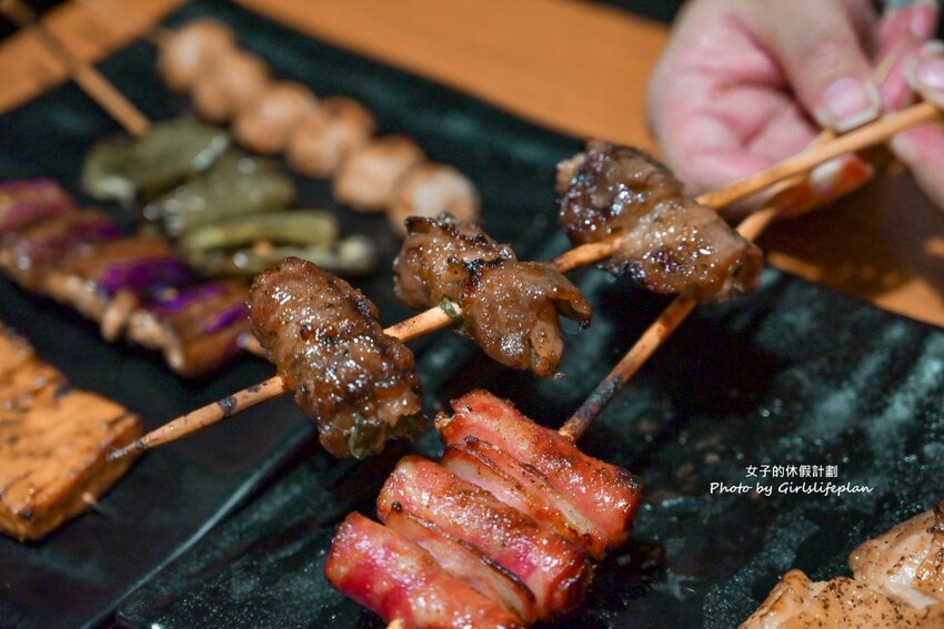 秘醬串燒19元起想吃什麼隨意拿，超高優質平價居酒屋