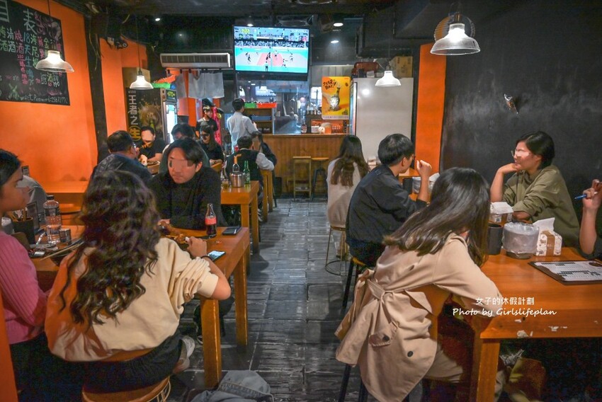 秘醬串燒19元起想吃什麼隨意拿，超高優質平價居酒屋